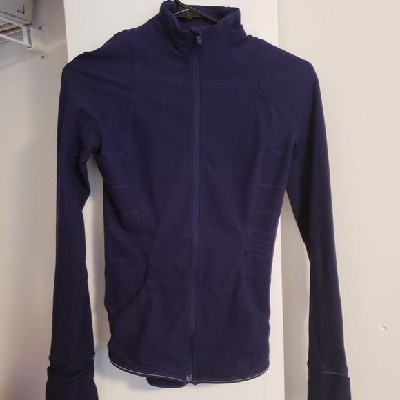 Lululemon Zip up - Picture 1 of 1